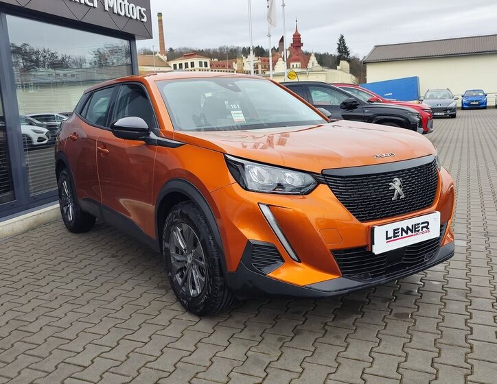 Peugeot 2008 SUV 1,2 l 74 kw