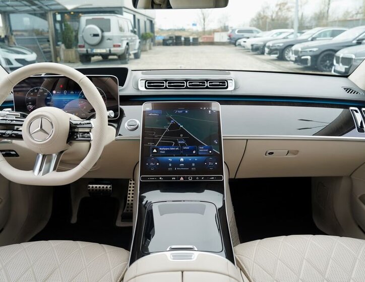 Mercedes-Benz Třídy S Sedan / Limuzína 3,0 l 320 kw