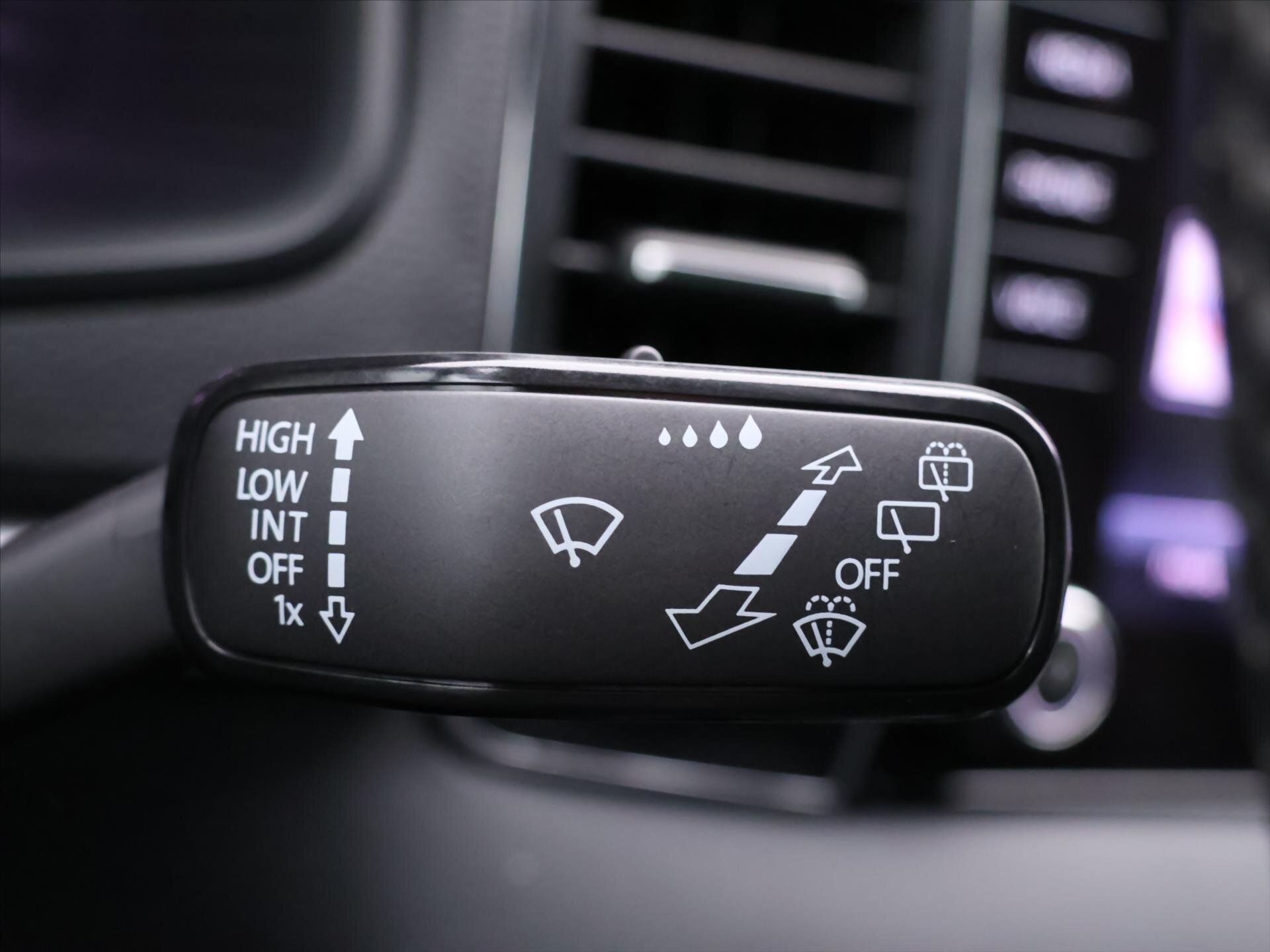 Škoda Karoq SUV 2,0 l 85 kw