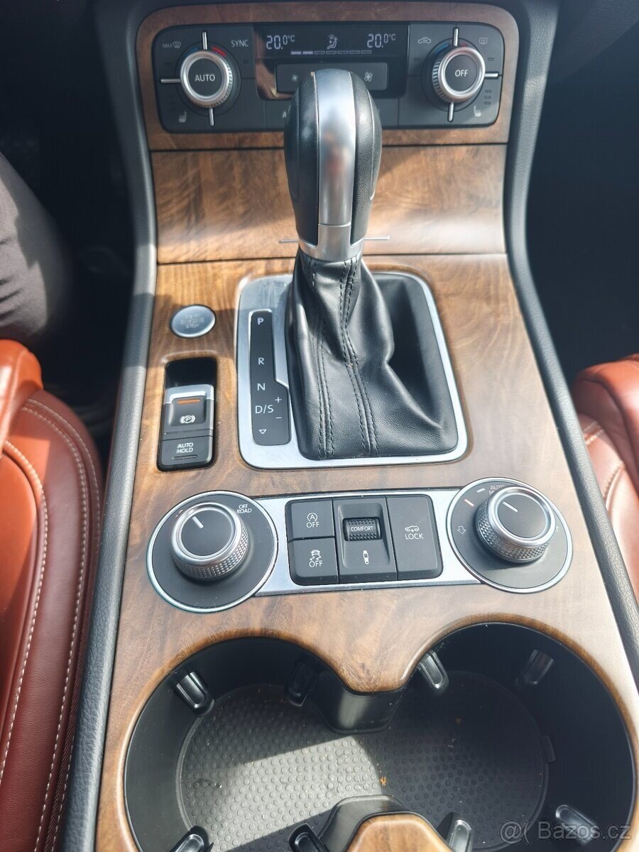 Volkswagen Touareg SUV / Terénní 0,0 196 kw