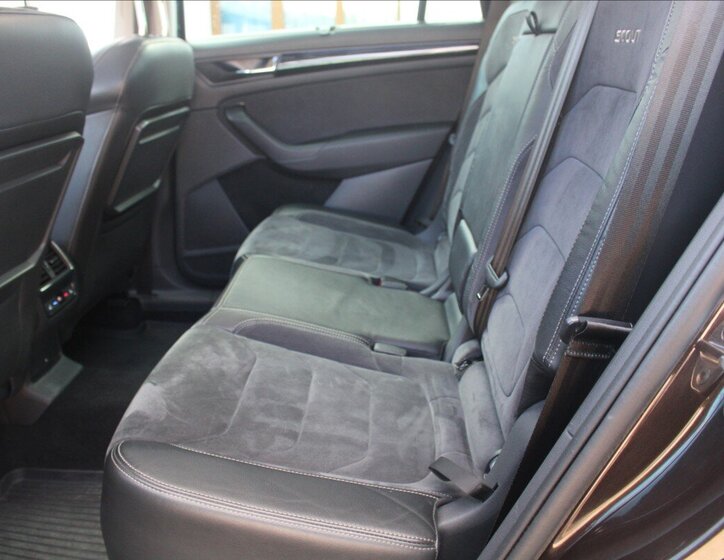 Škoda Kodiaq SUV / Terénní 2,0 l 140 kw