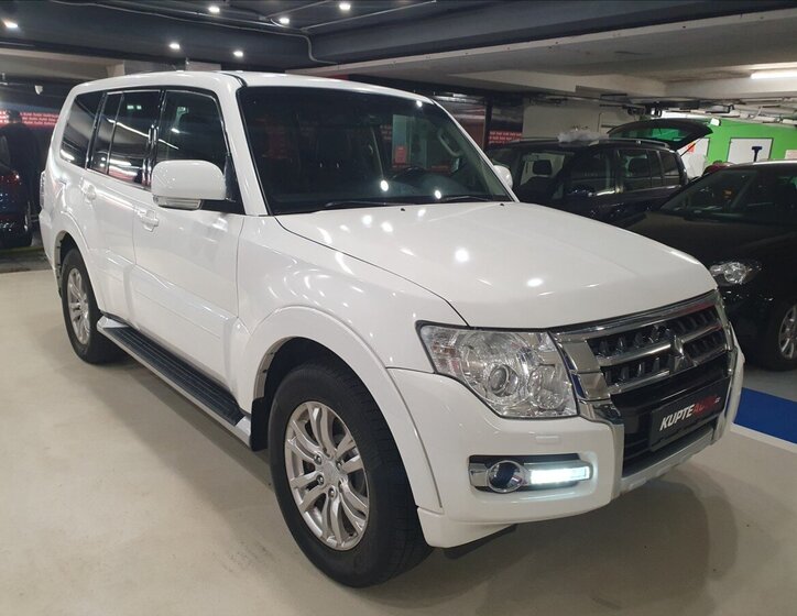 Mitsubishi Pajero Ostatní 3,2 l 147 kw