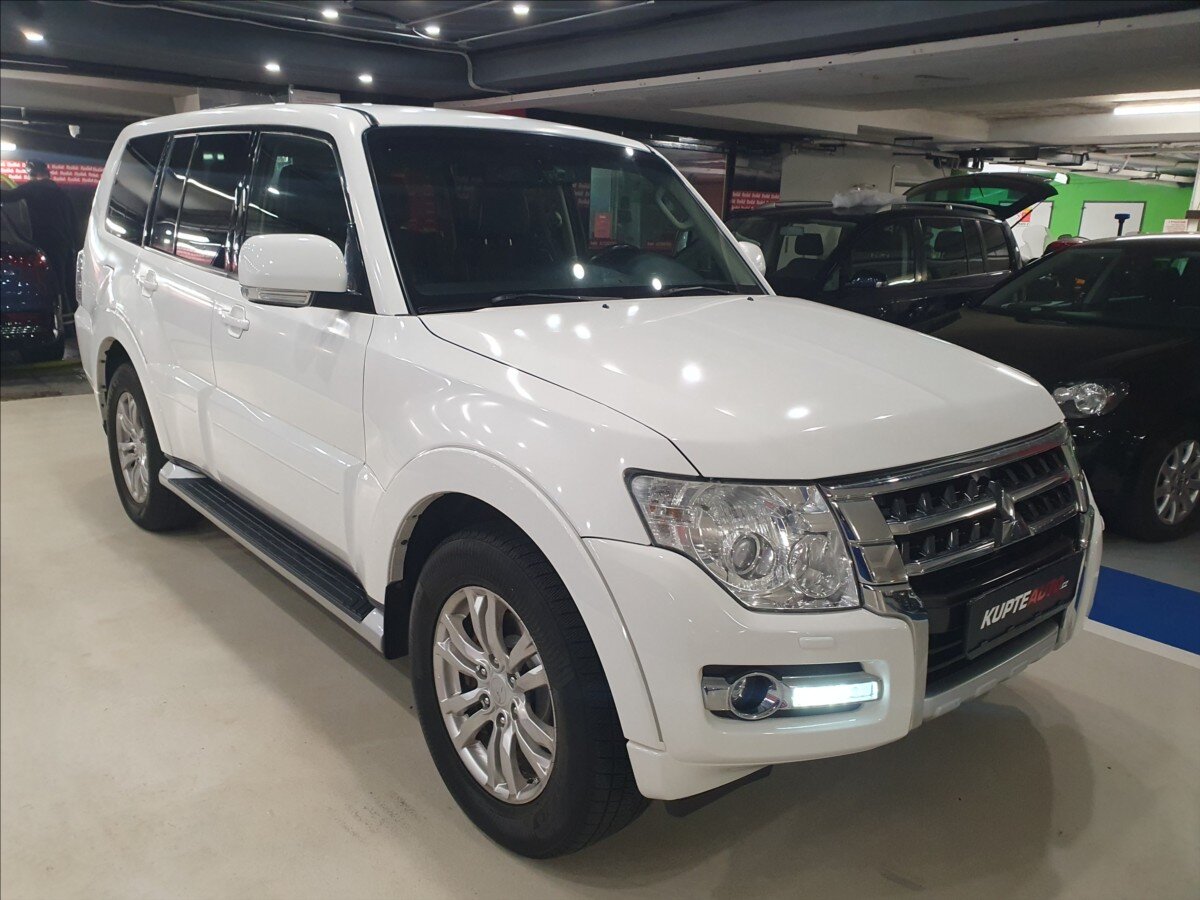 Mitsubishi Pajero Ostatní 3,2 l 147 kw