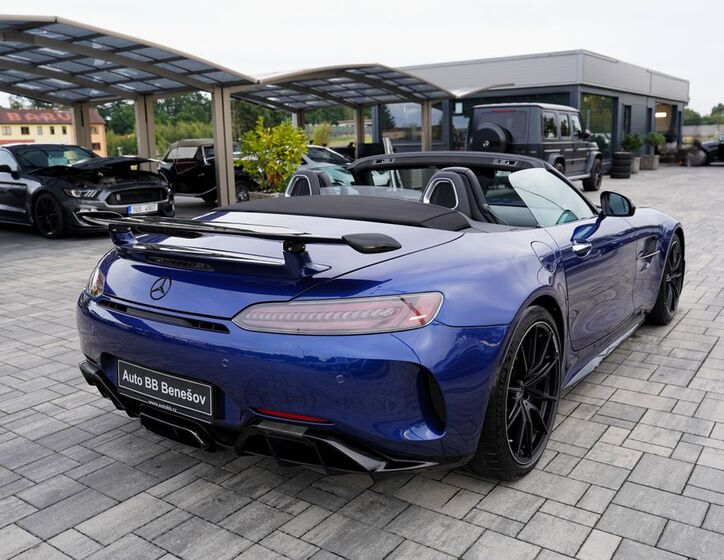 Mercedes-Benz AMG GT 12