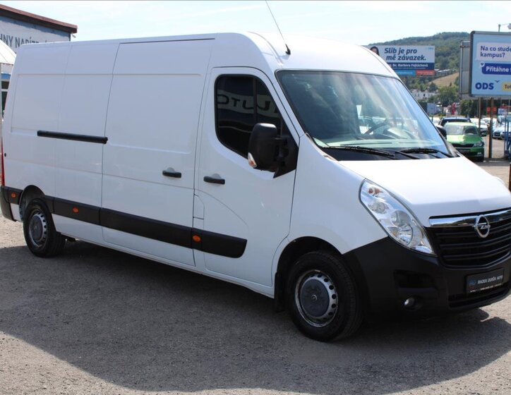 Opel Movano 3