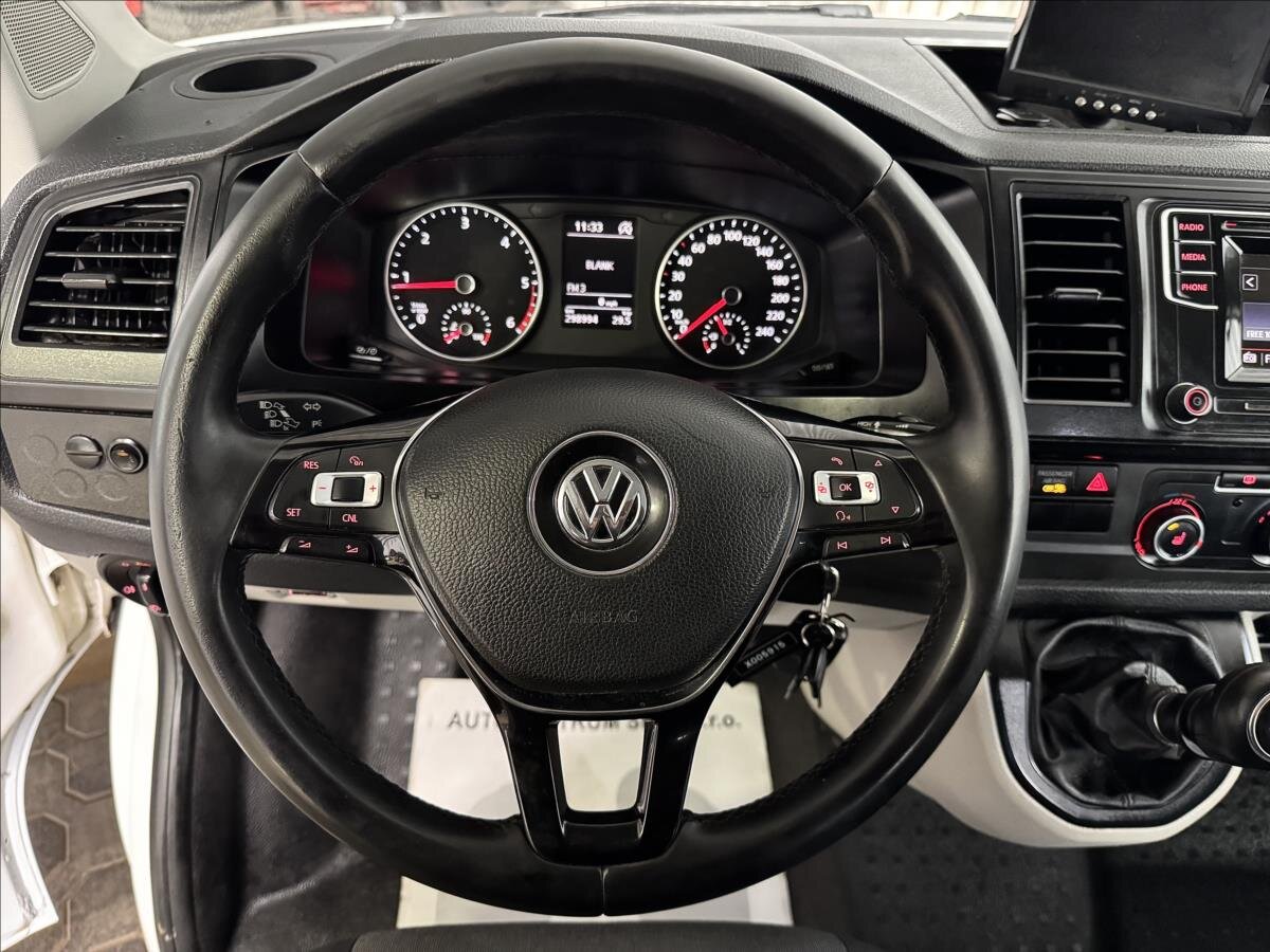 Volkswagen Transporter Valník 2,0 l 110 kw