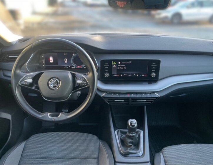 Škoda Octavia Liftback 1,5 l 110 kw