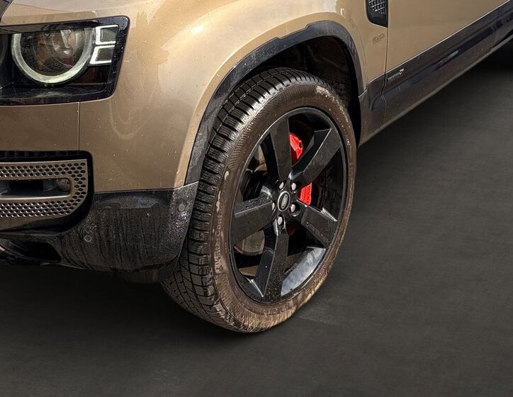 Land Rover Defender SUV / Terénní 3,0 l 294 kw