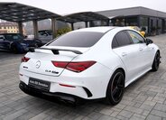 Mercedes-Benz CLA Sedan 2,0 l 340 kw