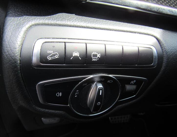 Mercedes-Benz Třídy V 25