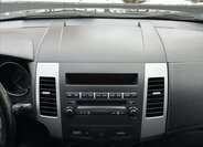 Mitsubishi Outlander SUV 2,3 l 130 kw