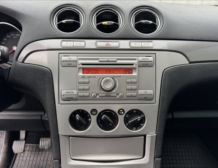 Ford S-MAX MPV 2,0 l 96 kw