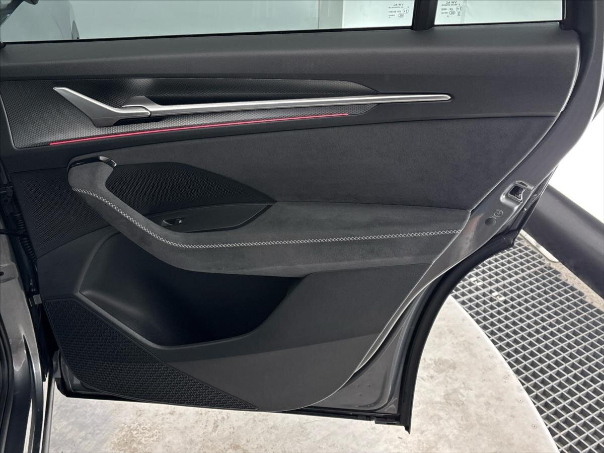 Škoda Kodiaq SUV / Terénní 2,0 l 142 kw