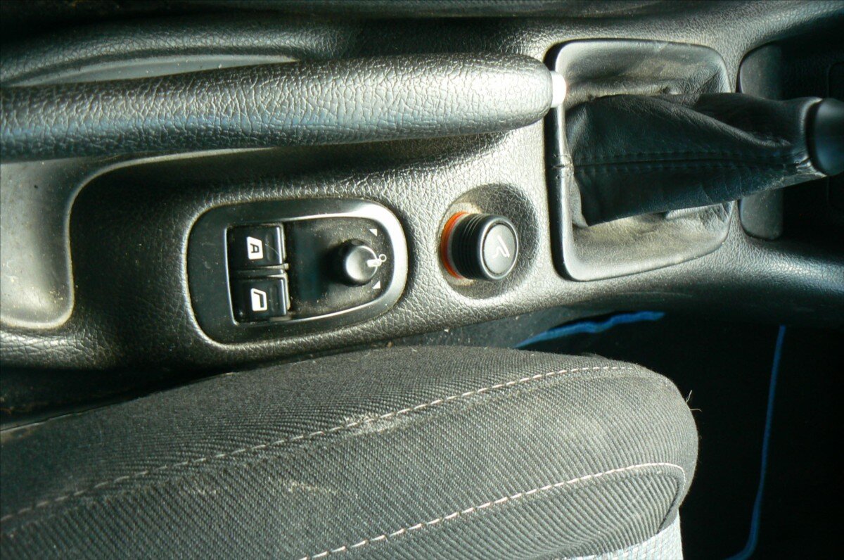 Peugeot 206 Kabriolet 1,6 l 80 kw