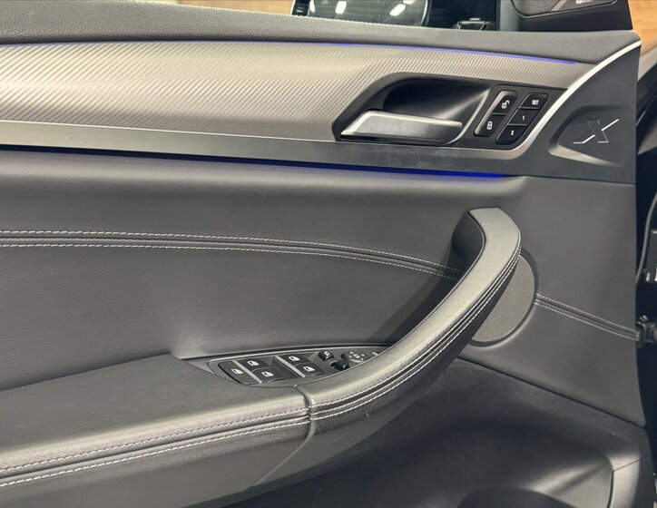 BMW X3 SUV / Terénní 3,0 l 353 kw