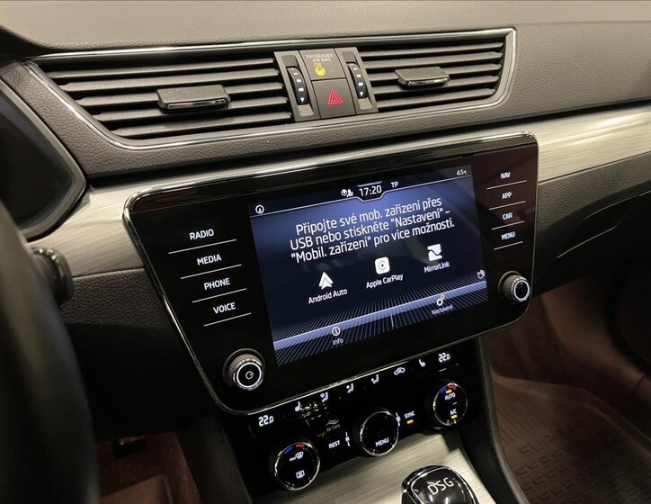 Škoda Superb Kombi 1,5 l 110 kw