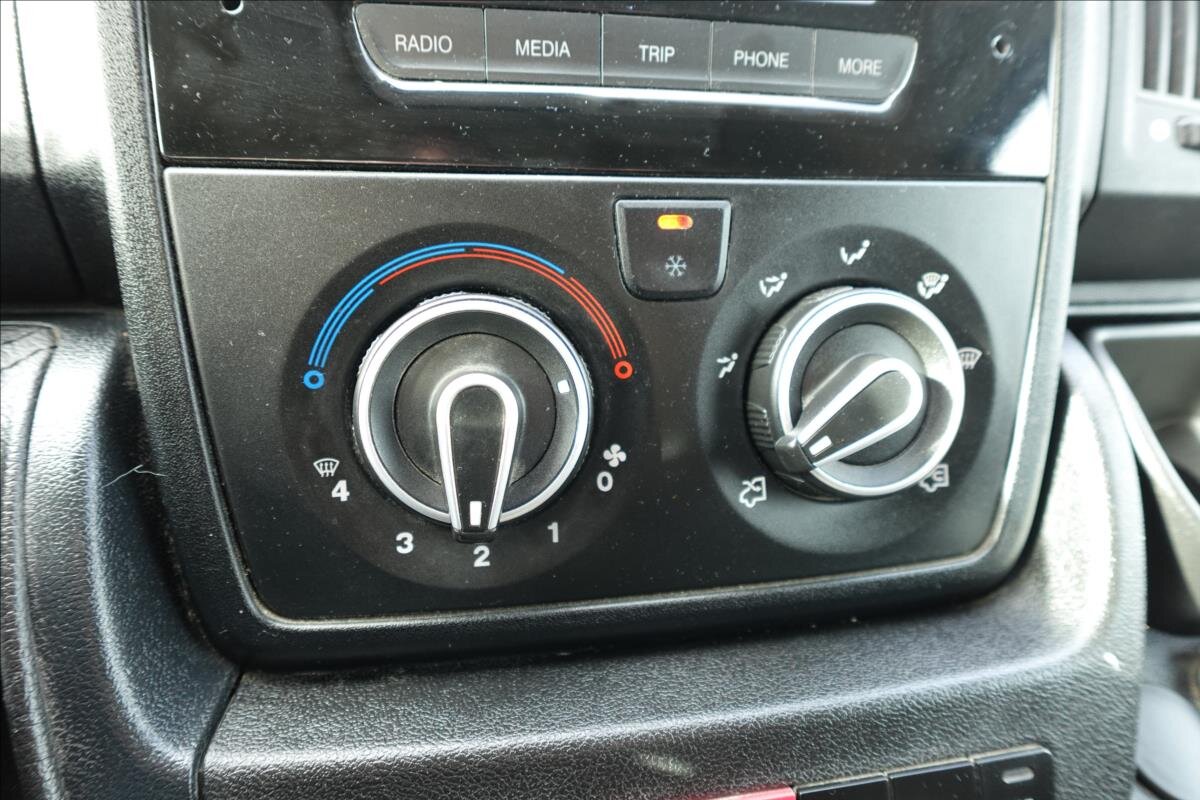 Citroën Jumper Ostatní 2,0 l 120 kw