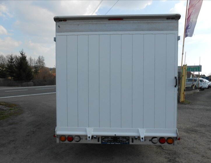 Volkswagen Transporter Kombi 2,0 l 75 kw