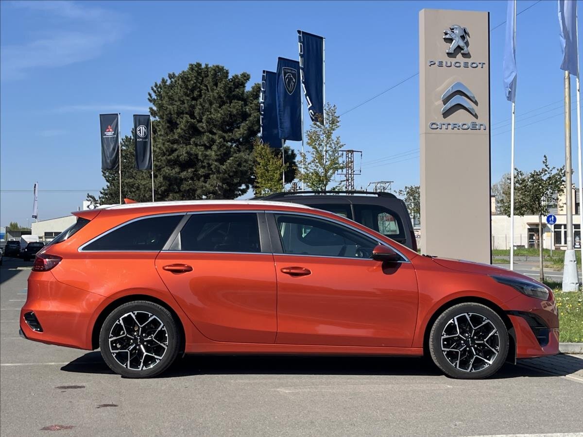 KIA Ceed Kombi 1,5 l 117 kw