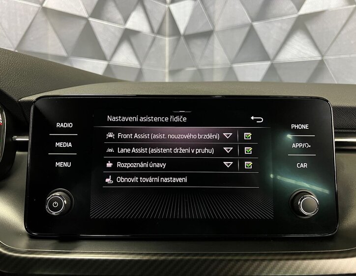 Škoda Kamiq SUV / Terénní 1,5 l 110 kw