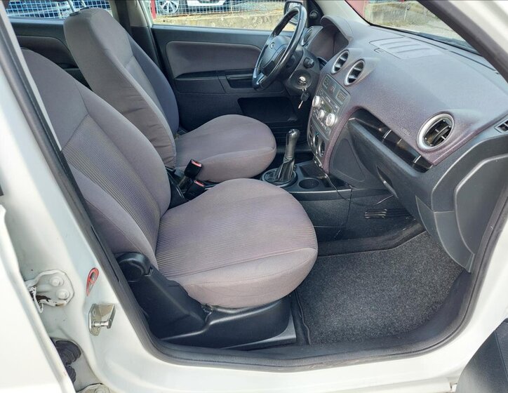 Ford Fusion Hatchback 1,4 l 59 kw