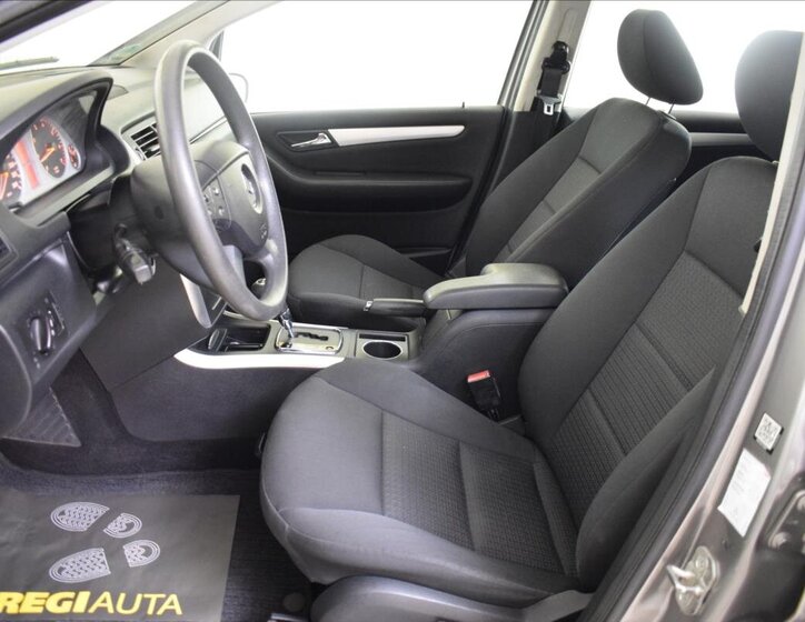 Mercedes-Benz Třídy B Hatchback 1,7 l 85 kw