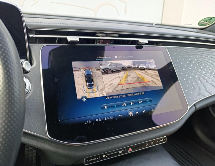 Mercedes-Benz Třídy E Sedan 2,0 l 145 kw