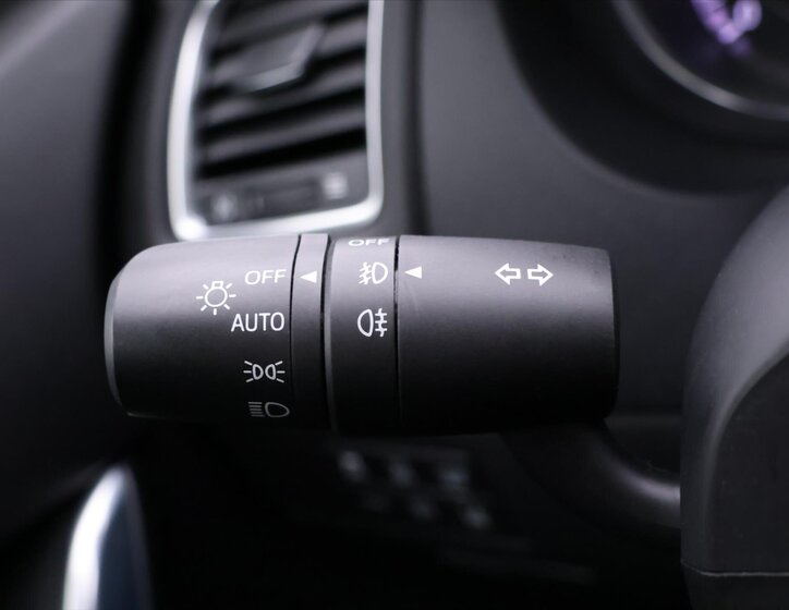 Mazda 6 Sedan / Limuzína 2,5 l 141 kw