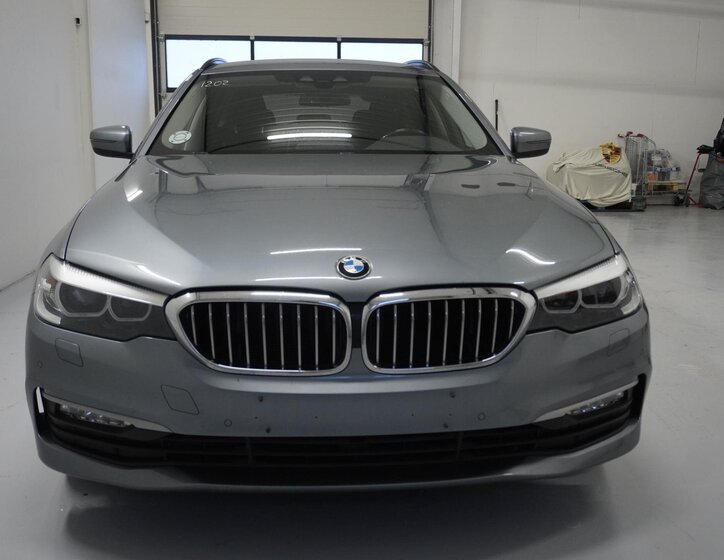 BMW Řada 5 Kombi 2,0 l 140 kw