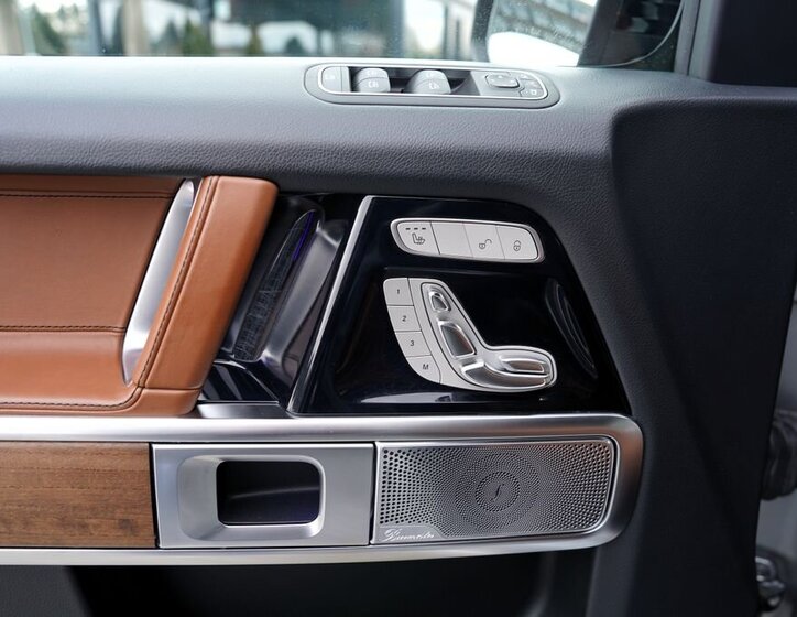 Mercedes-Benz Třídy G SUV / Terénní 4,0 l 368 kw