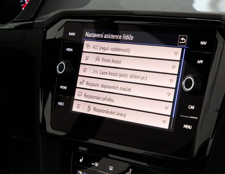 Volkswagen Passat Kombi 2,0 l 110 kw