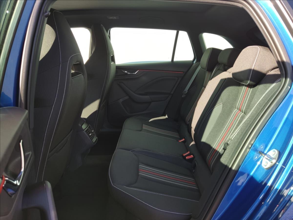 Škoda Scala Hatchback 1,5 l 110 kw