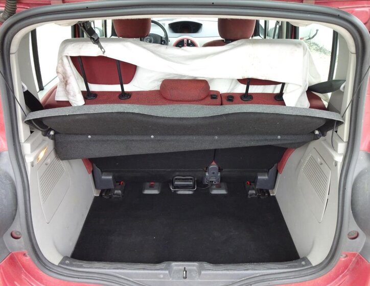 Renault Modus Kombi 1,1 l 55 kw