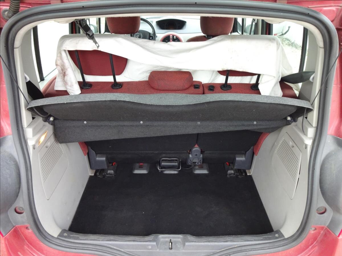 Renault Modus Kombi 1,1 l 55 kw