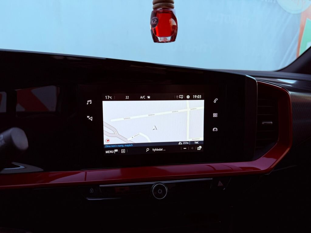 Opel Mokka SUV / Terénní 1,2 l 96 kw