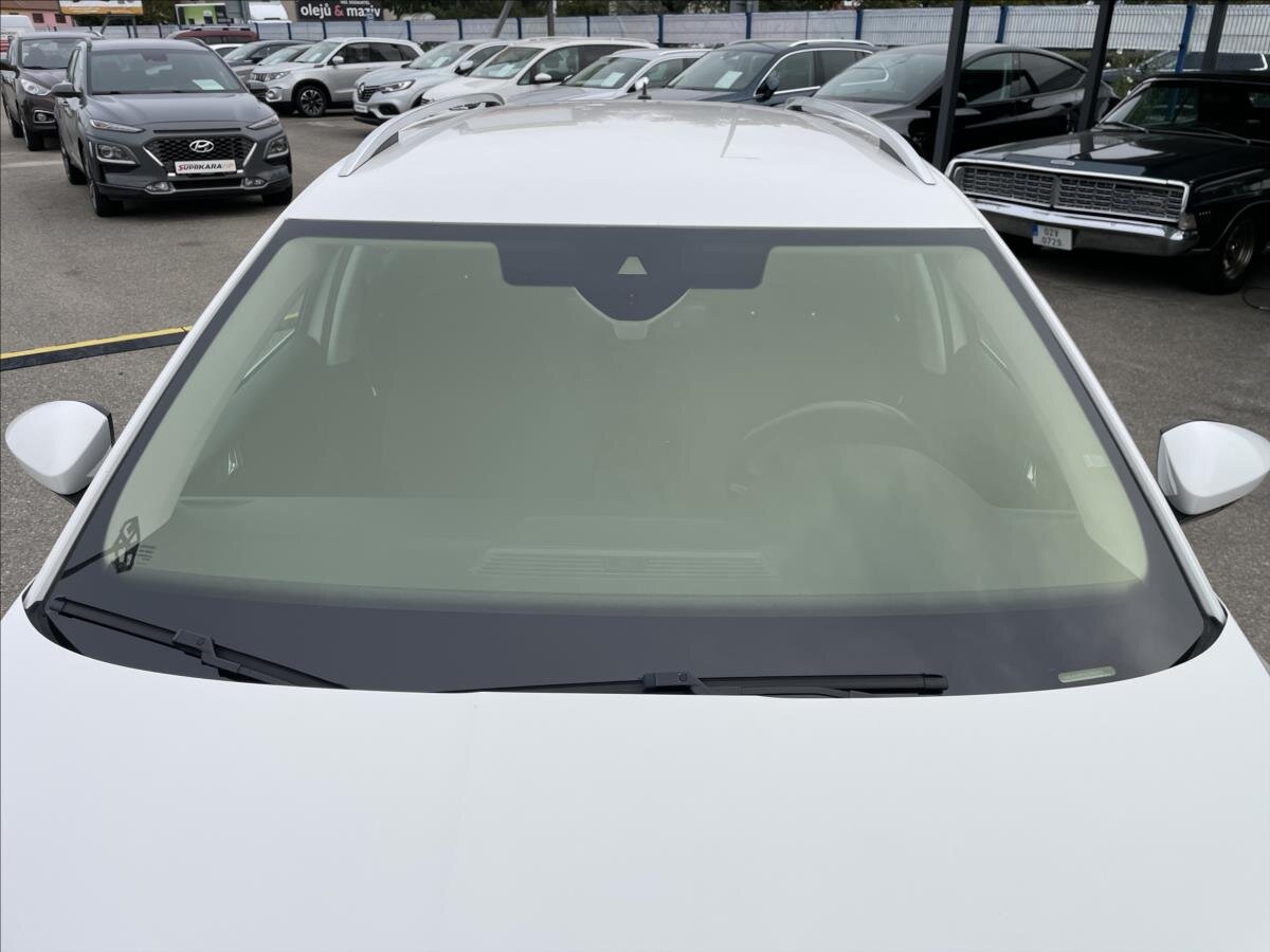 Škoda Superb Kombi 1,4 l 110 kw