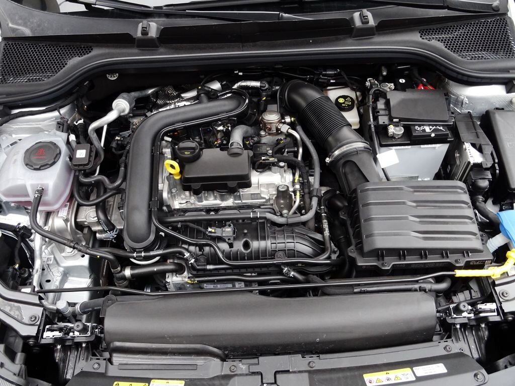 Škoda Kamiq Hatchback 999,0 70 kw