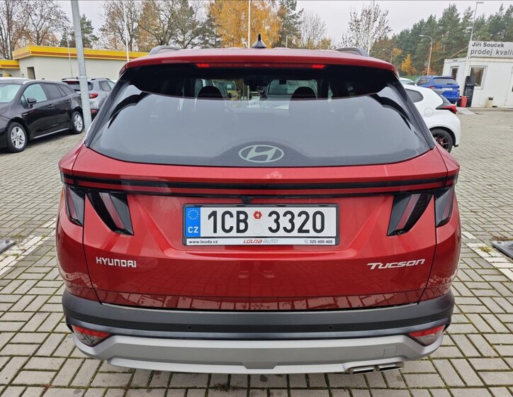 Hyundai Tucson SUV 1,6 l 118 kw