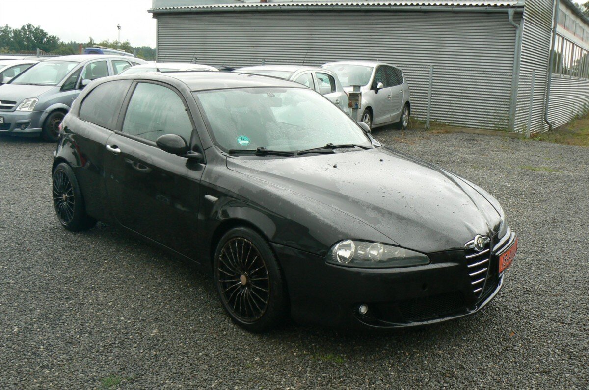 Alfa Romeo 147