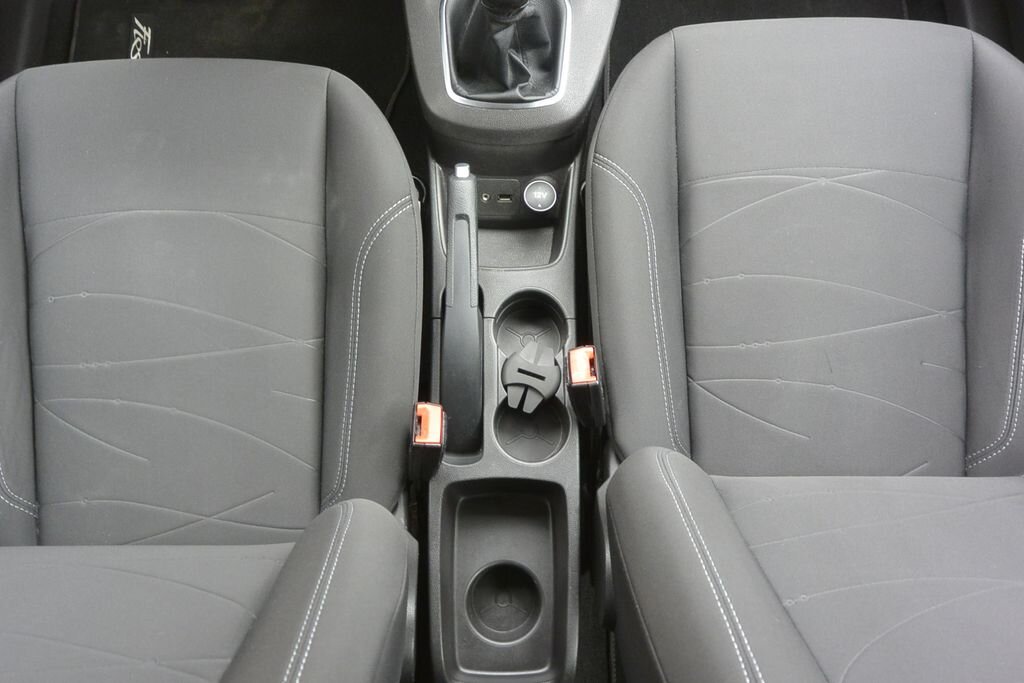 Ford Fiesta Hatchback 998,0 74 kw