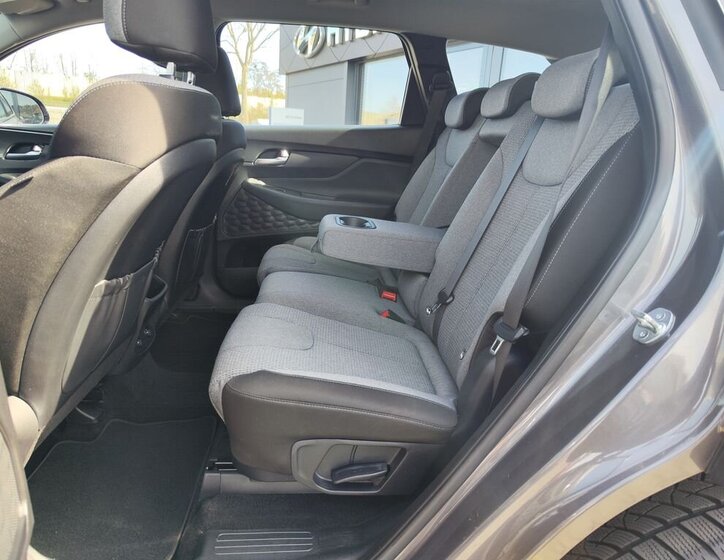 Hyundai Santa Fe SUV / Terénní 2,2 l 142 kw