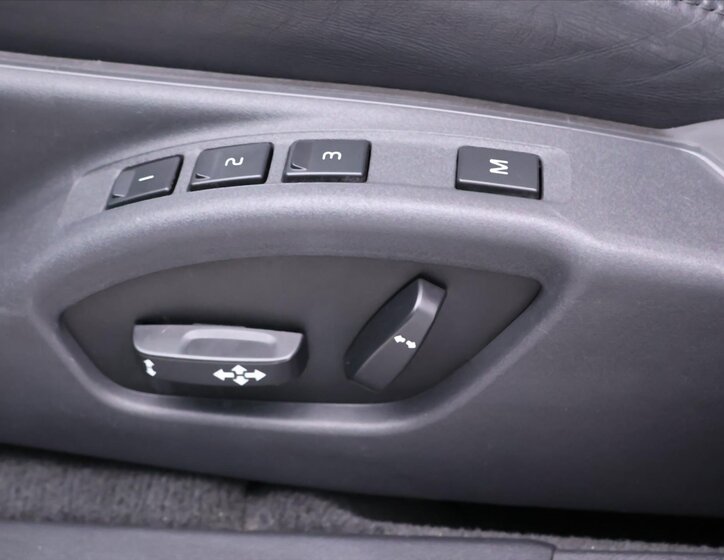 Volvo S80 Sedan / Limuzína 2,4 l 158 kw