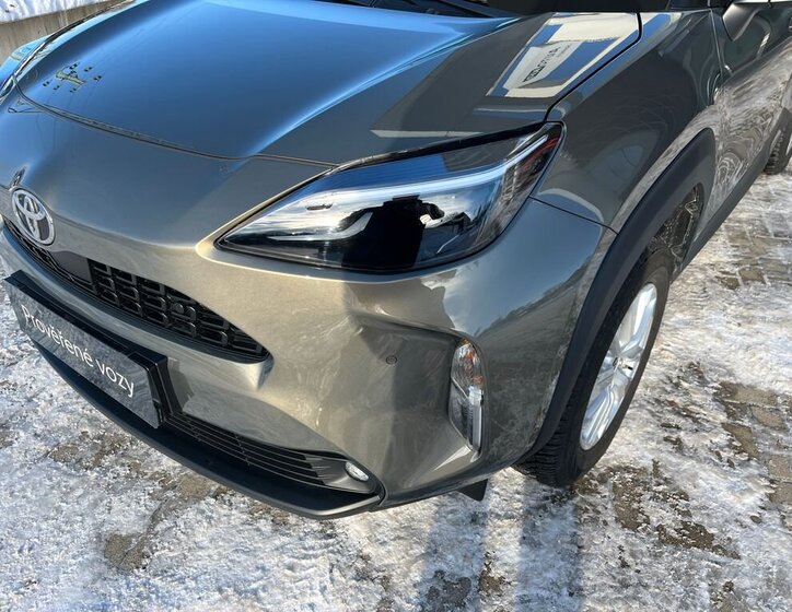 Toyota Yaris Cross 10