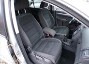 Volkswagen Touran Kombi 2,0 l 103 kw