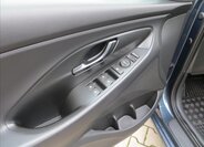 Hyundai i30 11