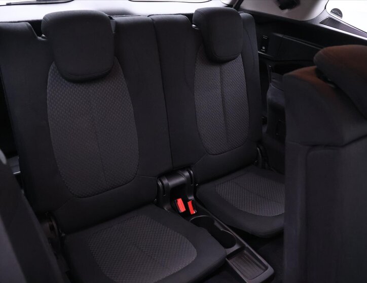 BMW Řada 2 Kombi 2,0 l 110 kw