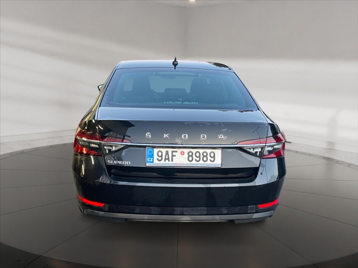 Škoda Superb Liftback 2,0 l 110 kw