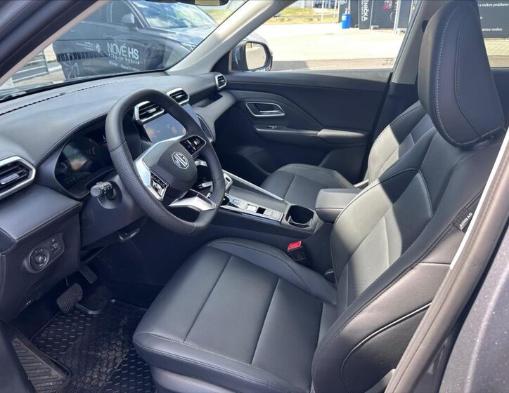 MG ZS SUV 1,5 l 75 kw