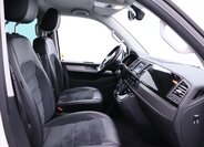 Volkswagen Multivan 11