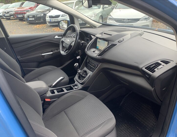 Ford Grand C-MAX 13
